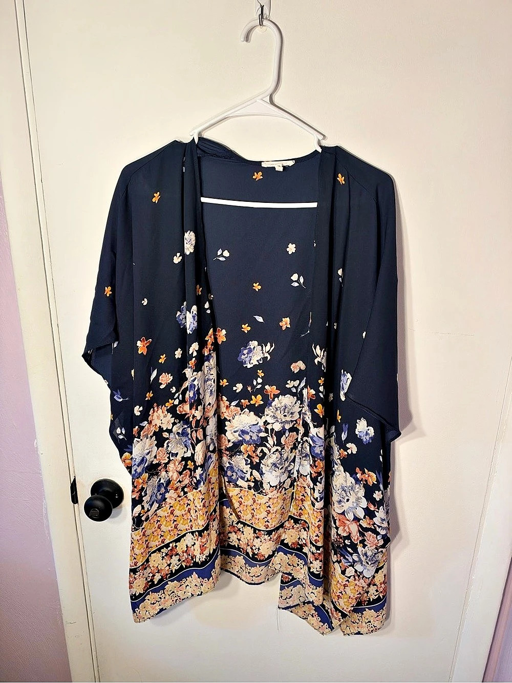 maurices Floral shawl in Blue & Multicolor one size